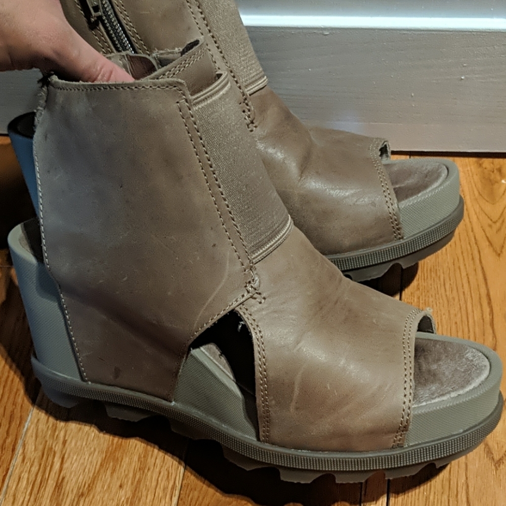 Sorel wedges